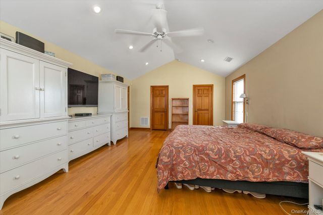 2528 Balsam Avenue, East Meadow, NY 11554