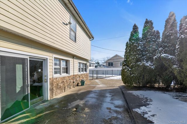 2528 Balsam Avenue, East Meadow, NY 11554