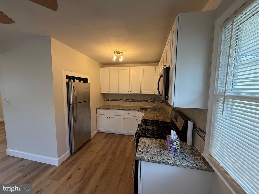 2718 BELLVIEW DR, BENSALEM, PA 19020 — photo 5