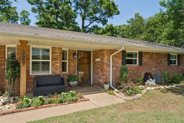 2657 Brentwood Drive, Norman, OK 73069