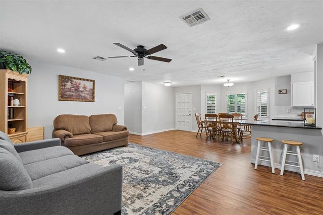 2657 Brentwood Drive, Norman, OK 73069