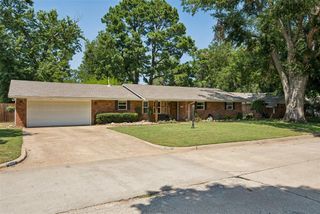 2657 Brentwood Drive, Norman, OK 73069