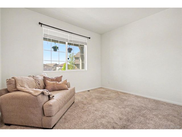 4452 S Ukraine Ct, Aurora, CO 80015