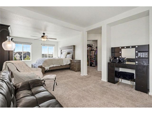 4452 S Ukraine Ct, Aurora, CO 80015