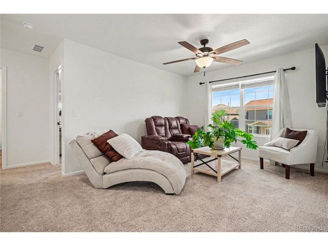4452 S Ukraine Ct, Aurora, CO 80015