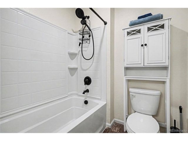 4452 S Ukraine Ct, Aurora, CO 80015