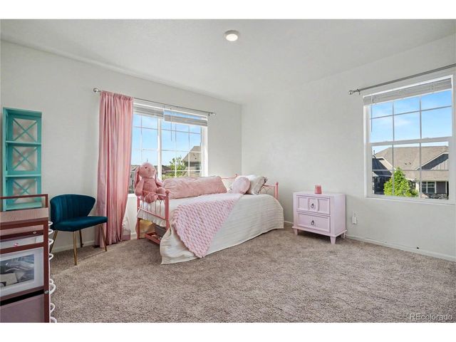 4452 S Ukraine Ct, Aurora, CO 80015