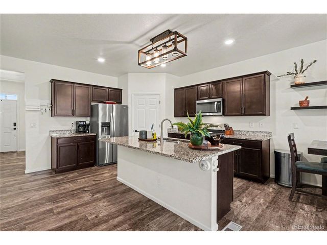 4452 S Ukraine Ct, Aurora, CO 80015