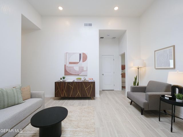 113 Wind Mill Street, Santa Teresa, NM 88008