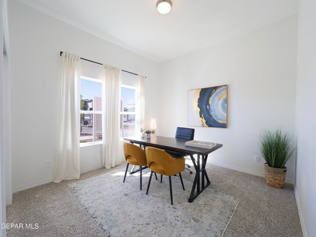 113 Wind Mill Street, Santa Teresa, NM 88008