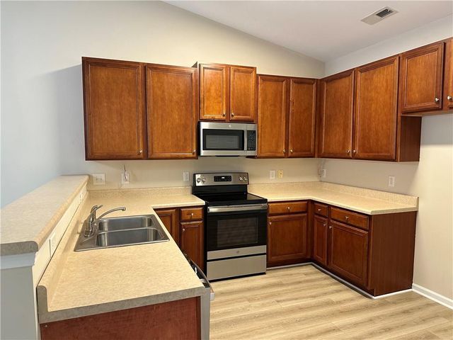 1064 Kelso Lane, Burlington, NC 27215