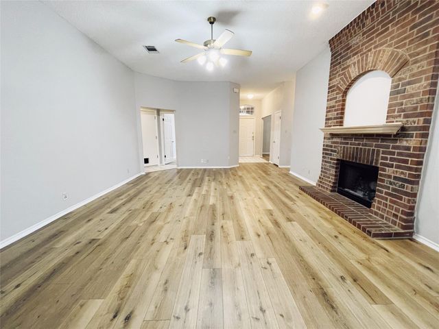 204 Cripple Creek RD, Cedar Park, TX 78613