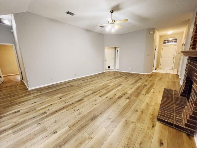 204 Cripple Creek RD, Cedar Park, TX 78613