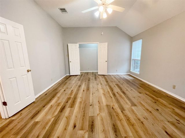 204 Cripple Creek RD, Cedar Park, TX 78613