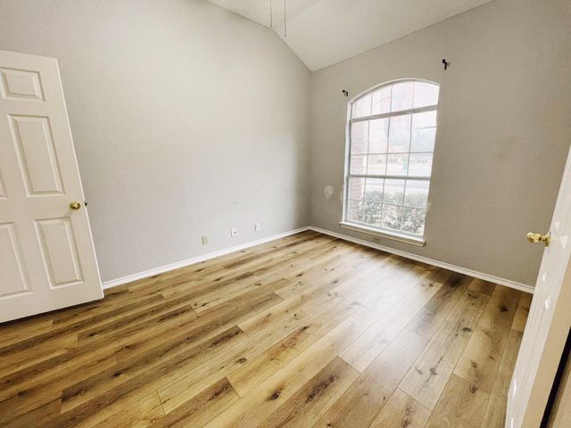 204 Cripple Creek RD, Cedar Park, TX 78613