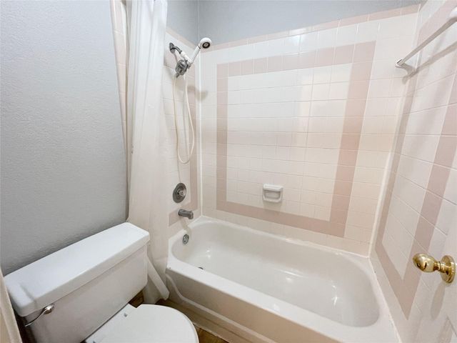 204 Cripple Creek RD, Cedar Park, TX 78613