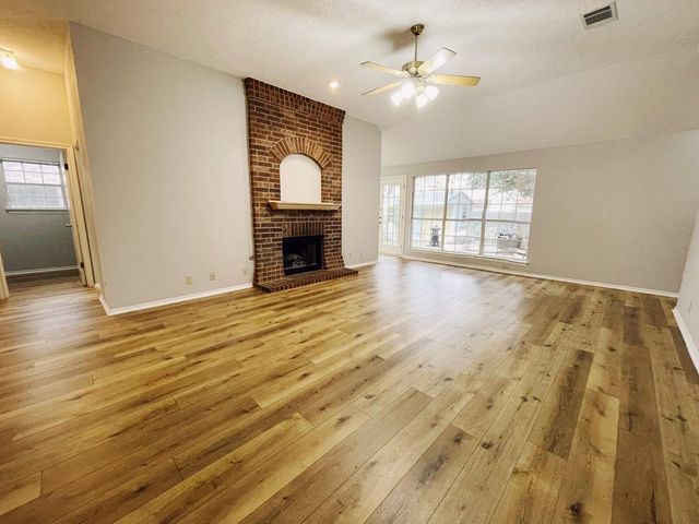 204 Cripple Creek RD, Cedar Park, TX 78613