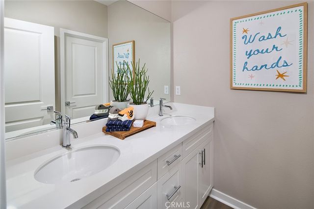 5892 Rockport Road, Eastvale, CA 92880