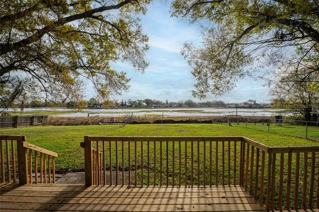 1154 COUNTRY CLUB LANE, Lakeland, FL 33801