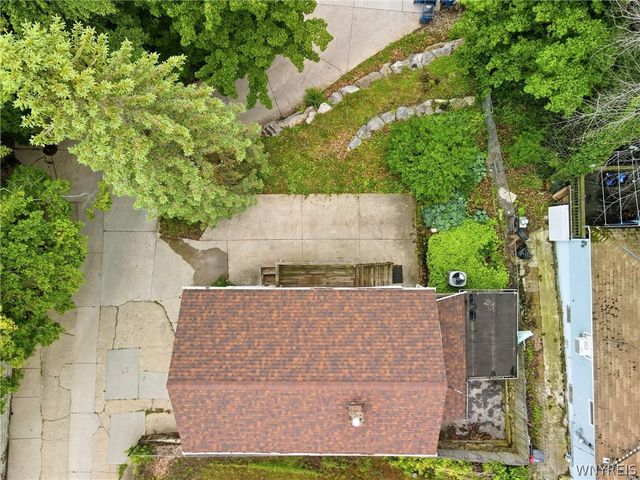 629 Seymour, Evans, NY 14006
