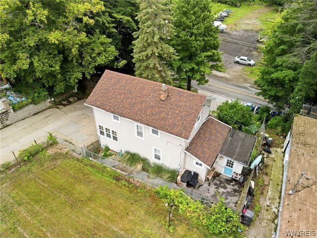 629 Seymour, Evans, NY 14006