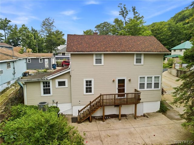 629 Seymour, Evans, NY 14006