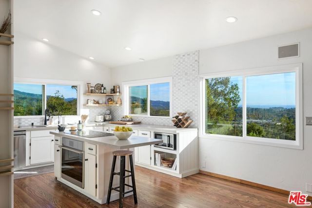 4488 Foothill Road, Carpinteria, CA 93013