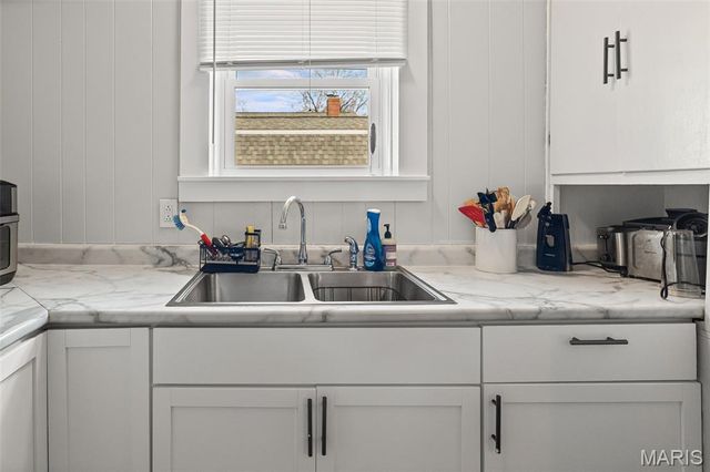 206 N Alton Street, Freeburg, IL 62243