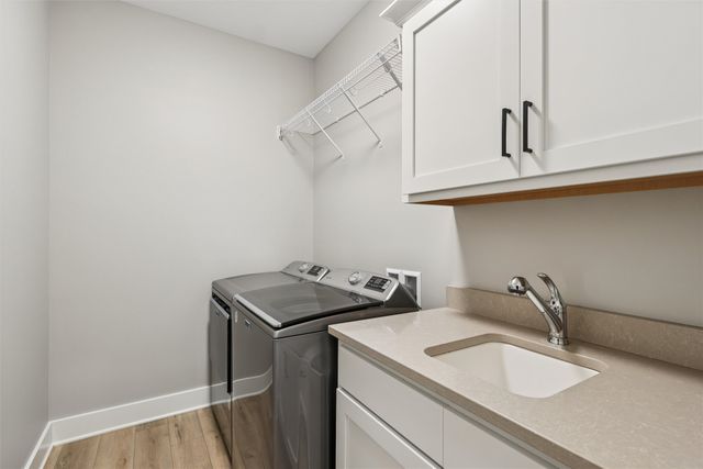 9923 Watermeadow Circle, Johnston, IA 50131