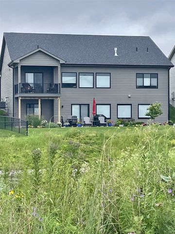 9923 Watermeadow Circle, Johnston, IA 50131