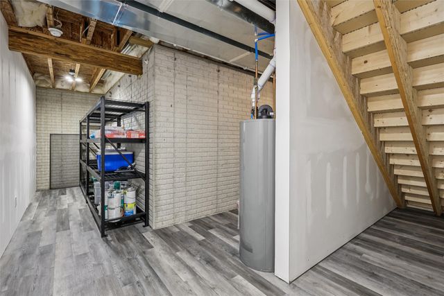 9923 Watermeadow Circle, Johnston, IA 50131