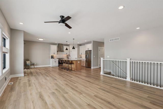 9923 Watermeadow Circle, Johnston, IA 50131