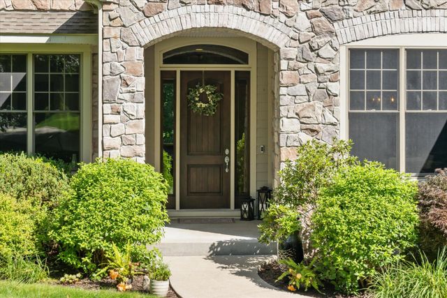 6621 Hidden Lake Circle, Richland, MI 49083