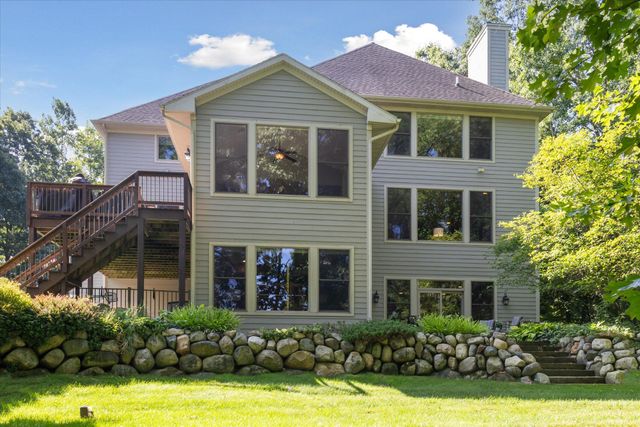 6621 Hidden Lake Circle, Richland, MI 49083