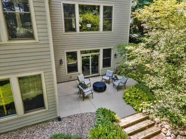 6621 Hidden Lake Circle, Richland, MI 49083