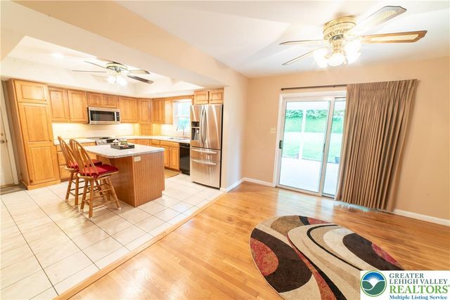 910 North 12th Street, Allentown City, PA 18102