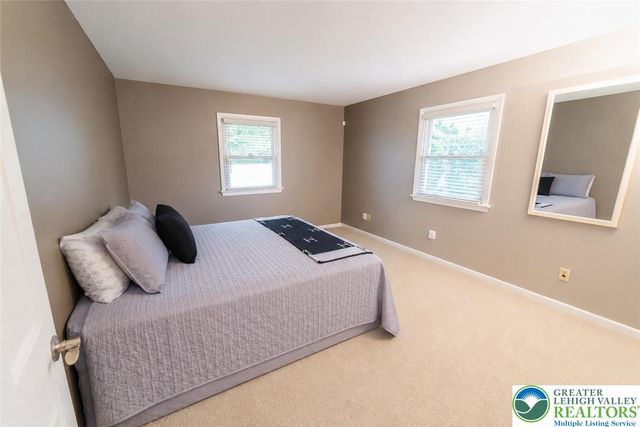 910 North 12th Street, Allentown City, PA 18102