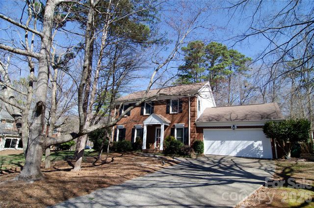 406 Port Royal Drive, Matthews, NC 28105