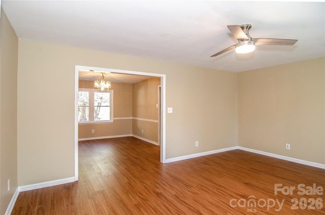 406 Port Royal Drive, Matthews, NC 28105