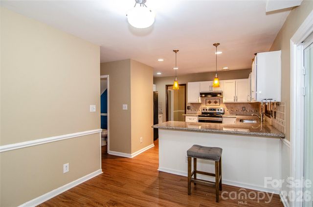 406 Port Royal Drive, Matthews, NC 28105