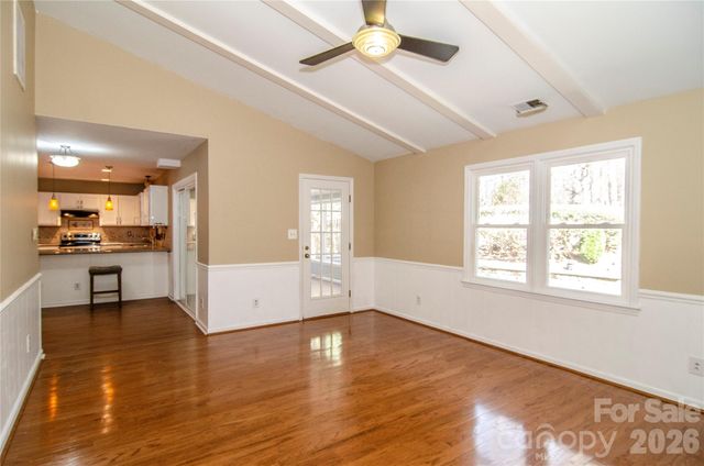 406 Port Royal Drive, Matthews, NC 28105