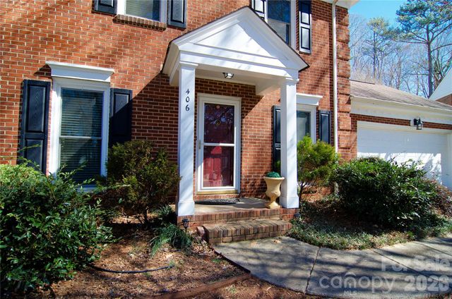 406 Port Royal Drive, Matthews, NC 28105