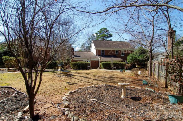 406 Port Royal Drive, Matthews, NC 28105