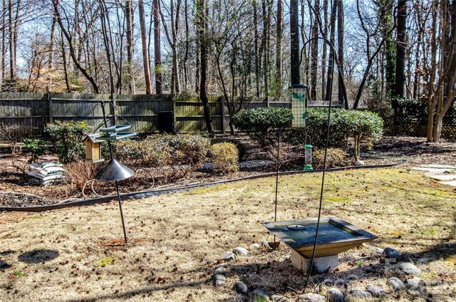 406 Port Royal Drive, Matthews, NC 28105