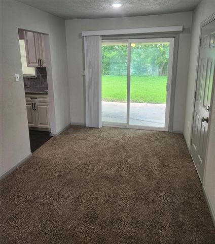 5244 Enyart Street, Houston, TX 77021