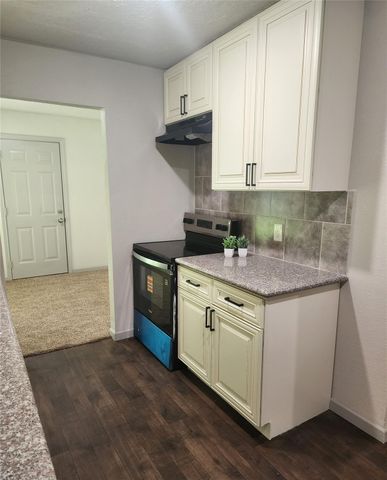 5244 Enyart Street, Houston, TX 77021