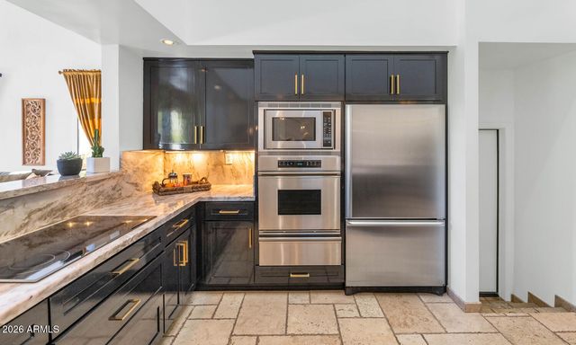 6198 N 28TH Place, Phoenix, AZ 85016