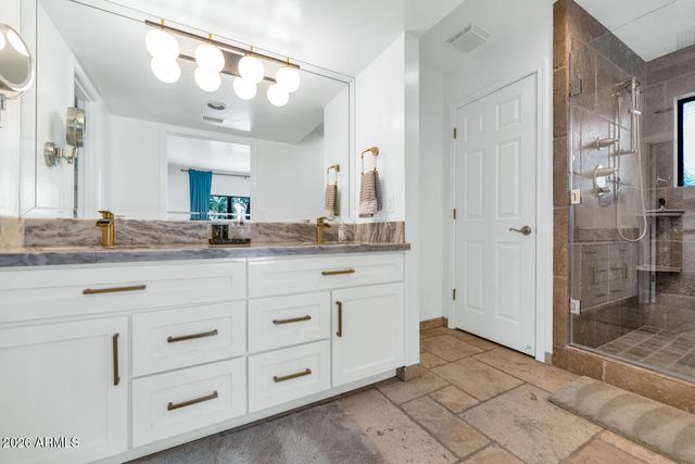 6198 N 28TH Place, Phoenix, AZ 85016