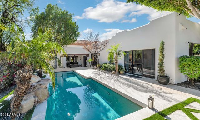 6198 N 28TH Place, Phoenix, AZ 85016