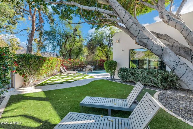 6198 N 28TH Place, Phoenix, AZ 85016